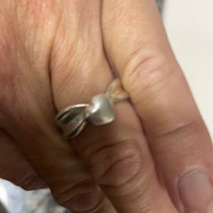Sterling silver heart ring size 7
